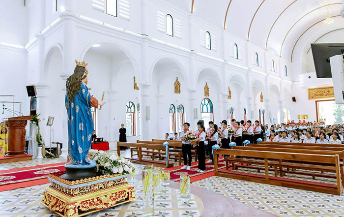 giờ lễ nhà thờ Đá Hàn